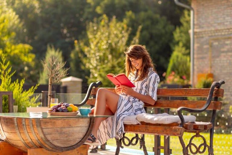 The 22 best books about living abroad 