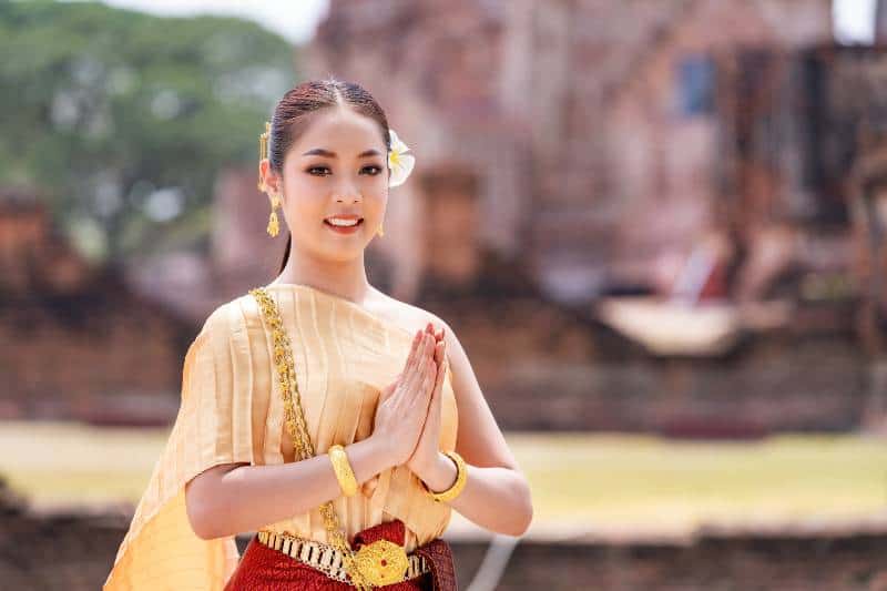 Thai Customs and Etiquette You Should Know