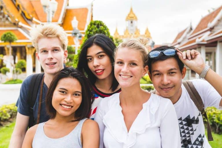 Uncovering the Expat Communities in Thailand