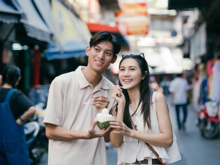 Couple on a date in Thailand