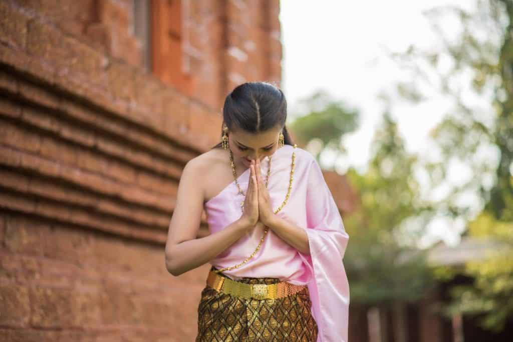 Thai Wai Timing Anxiety